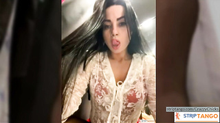 It is that ordinary to become close to her—witness, click, unite! Incredible