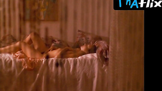 Emmanuelle Debever Booty, Boobies Gig in Un Jeu Cruel