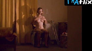 Emmanuelle Debever Booty, Boobies Gig in Un Jeu Cruel