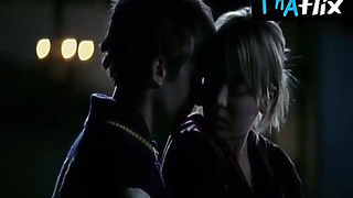 Kaley Cuoco Cool Sequence in Debating Robert Lee