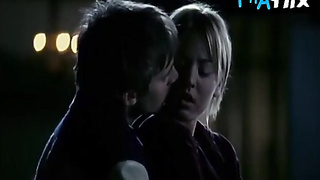 Kaley Cuoco Cool Sequence in Debating Robert Lee