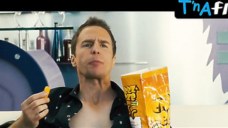 Olga Kurylenko Caboose, Knockers Episode in Seven Psychopaths