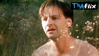 Amanda Ooms Backside, Baps Episode in Sa Vit Som En Sno