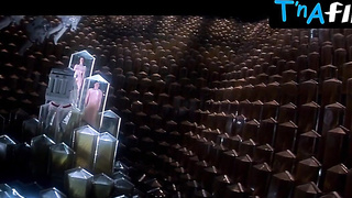 Mathilda May Arse, Hooters Episode in Lifeforce