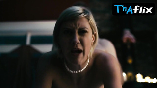 Lauren Lee Smith Bum, Baps Episode in How To Plan An Fuck-a-thon In A Puny Town