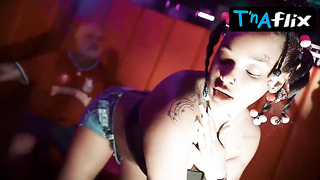 Dajshadoll Ass, Bumpers Sequence in Fk Is They Sayn