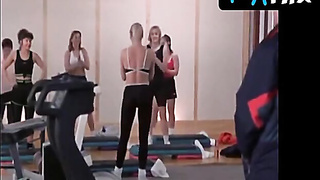 Samantha Womack Culo, Bumpers Sequence in Up 'n' Under