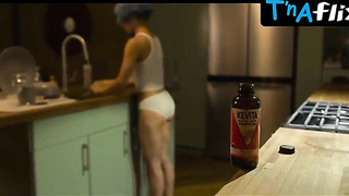 Zoe Kravitz Booty, Bra-stuffers Gig in Kimi