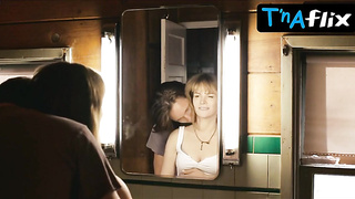 Jennifer Jason Leigh Booty, Undergarments Gig in The Moment