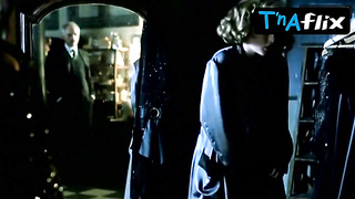 Patsy Kensit Caboose, Globes Gig in Beltenebros