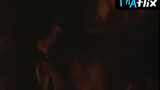 Silvia Munt Bootie, Fun bags Episode in Akelarre