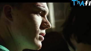 Heather Mccomb Bum, Undergarments Episode in Battle Welts