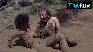 Pam Grier Booty, Baps Sequence in The Ginormous Bird Cage