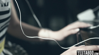 Lil' virgin nubile rewarded with massive meatpipe