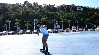 Skateboarding fail of giant donk Thai COUGAR