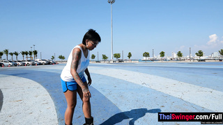 Skateboarding fail of giant donk Thai COUGAR