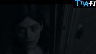 Amber Anderson Caboose, Boobs Episode in Flesh Walker