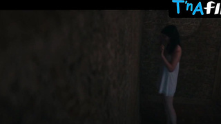 Amber Anderson Caboose, Boobs Episode in Flesh Walker