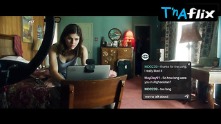 Alexandra Daddario Backside, Hooters Episode in Songbird