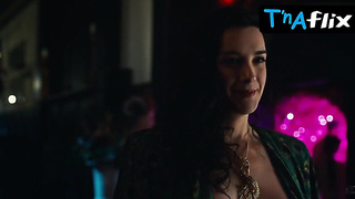 Dana Aliya Levinson Tits Vignette in Yankee Gods