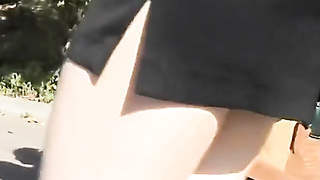 Upskirt (faux) Hunters Voy07 11