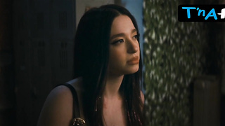 Mikey Madison Caboose, Globes Episode in Anora