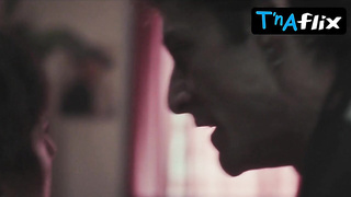 Svenja Jung Bum, Cupcakes Gig in Nude