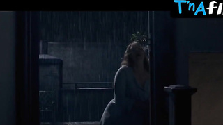 Amy Adams Udders, Undergarments Episode in The Girl In The Window