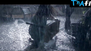 Amy Adams Udders, Undergarments Episode in The Girl In The Window