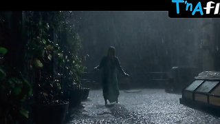 Amy Adams Udders, Undergarments Episode in The Girl In The Window