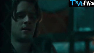 Paulina Galazka Ass, Orbs Sequence in Klangor