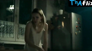 Paulina Galazka Ass, Orbs Sequence in Klangor