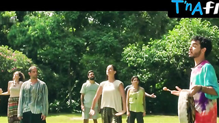 Debora Falabella Bootie, Milk cans Gig in Depois A Louca Sou Eu