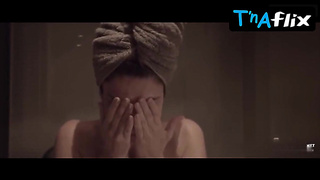 Juana Acosta Ass, Cupcakes Vignette in Jefe