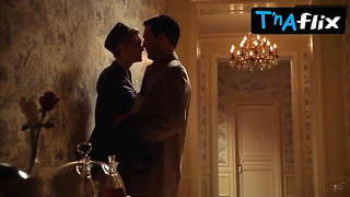 Sunny Mabrey Caboose, Titties Gig in Rampant Guys