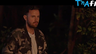 Laura Adamo Donk, Milk cans Episode in The Wishing Tree