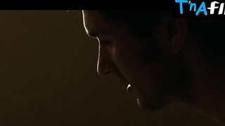 Alexandra Maria Lara Bootie, Orbs Episode in Der Fischer Und Seine Frau