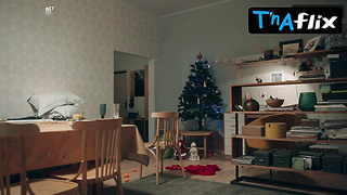 Yuliya Peresild Bootie, Globes Vignette in Solnechnaya Liniya