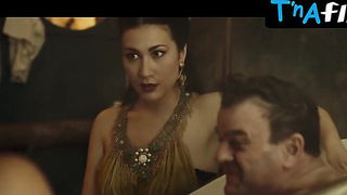 Astrid Meloni Bum, Hooters Sequence in Pervs Out