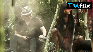 Suyane Moreira Bra-stuffers Gig in As Brasileiras