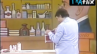 Amalia Yuyito Gonzalez Funbags Gig in Hiperhumor