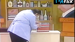 Amalia Yuyito Gonzalez Funbags Gig in Hiperhumor