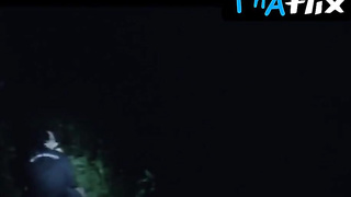 Maya Hawke Lezzie, Backside Sequence in Therese