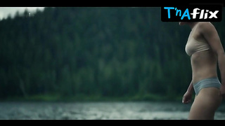 Melissa Barrera Bootie, Cupcakes Vignette in Keep Sighing