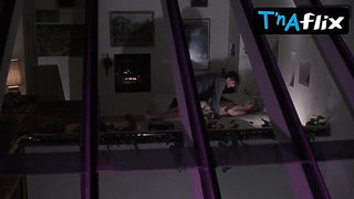 Elizabeth Lambert Bum, Jugs Vignette in Without mercy