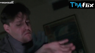 Elizabeth Lambert Bum, Jugs Vignette in Without mercy