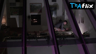 Elizabeth Lambert Bum, Jugs Vignette in Without mercy