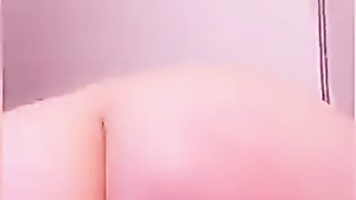 B.D OF - Douche Apartment POINT OF VIEW