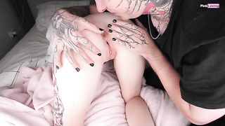 Slurping Pucker and Beaver until the Cutie Is Jizzing 4k