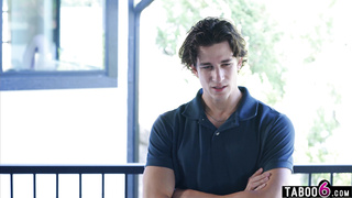 Ex stripper recognized by 2 young fellows